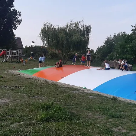 U Zámku Apartmán Smecno