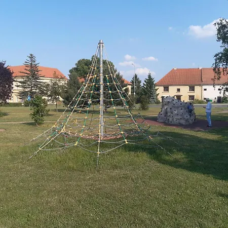 U Zámku * Smecno